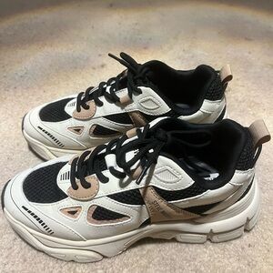 Steve Madden Black and Cream Sneakers Size 8